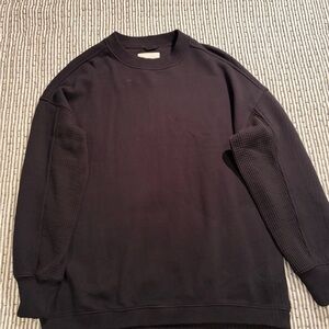 Aerie Women’s Black Crewneck Sweater